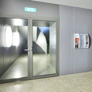 Противопожарная дверь EI 30 из алюминия / серия FRM7189